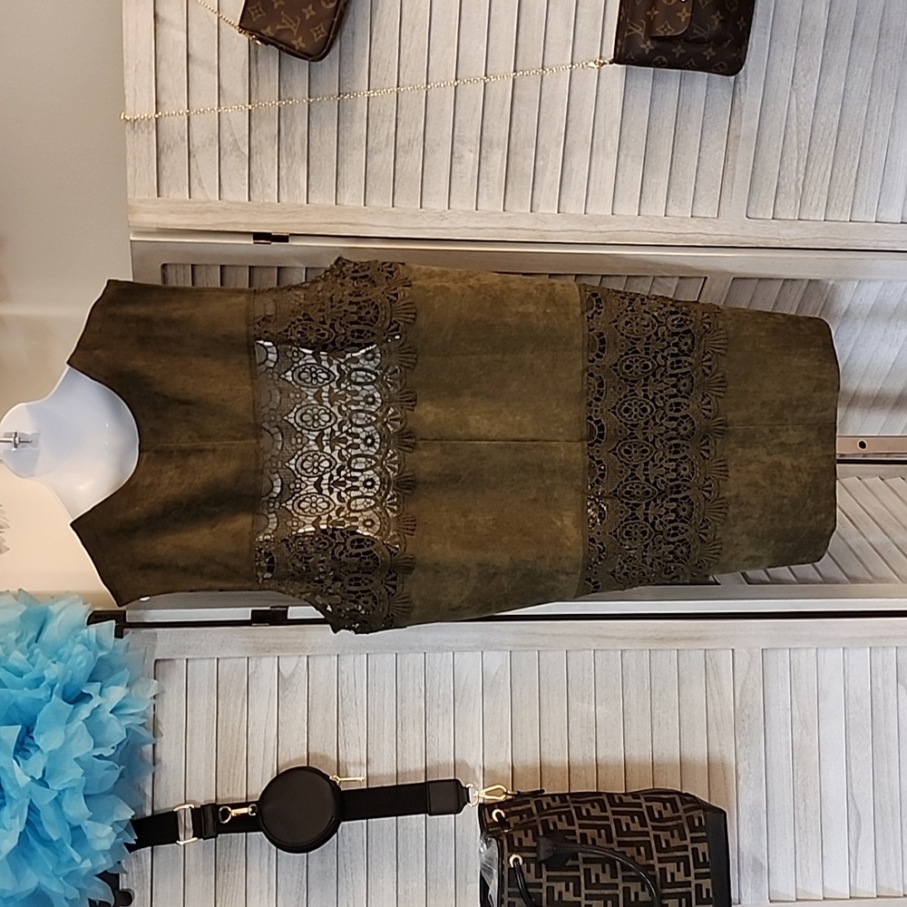 Colleen Lopez brand womans vest - Picture 4 of 9